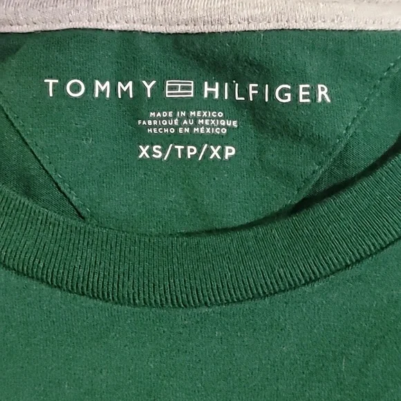 Tommy Hilfiger Tee - Picture 2 of 4